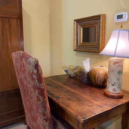 אייקן The Birdnest Inn מראה חיצוני תמונה
